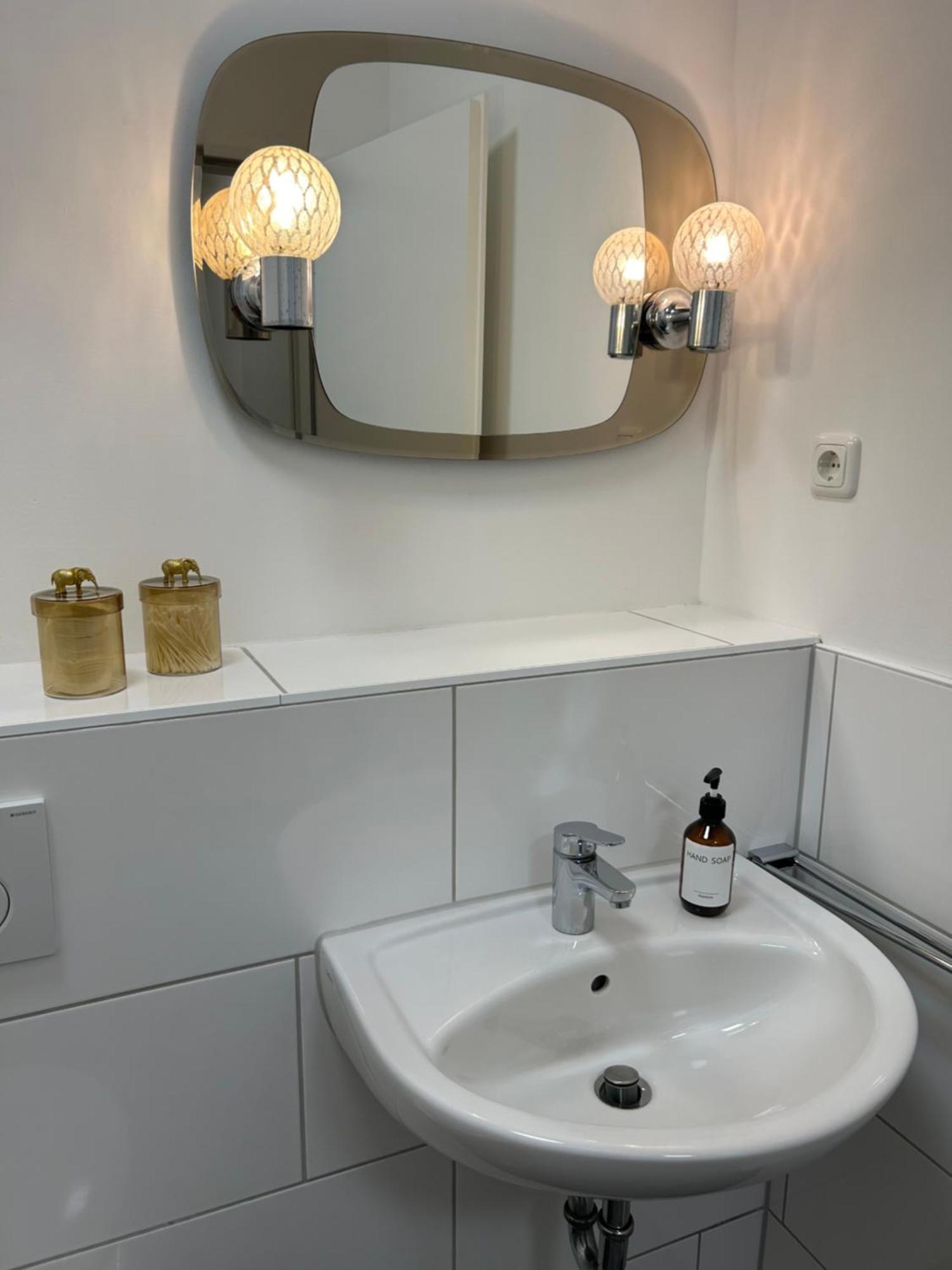 35 Qm Grosses Apartment Mit Eigenem Badezimmer In Den Elbvororten Hamburg-Harburg Buitenkant foto